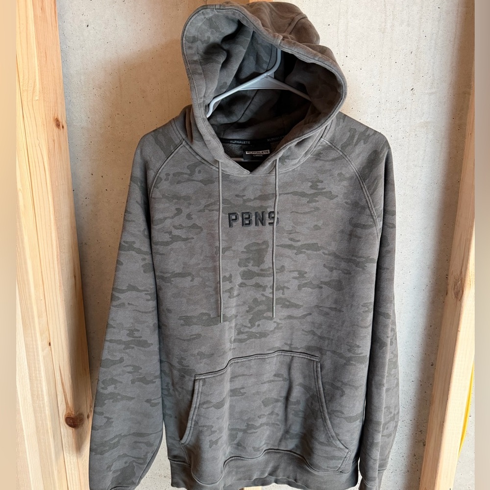 Alphalete “PBNS” Men’s Hoodie Large
